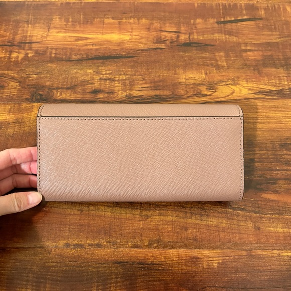 Michael Kors Callie Dusty Rose Wallet(Like New) - Picture 8 of 11